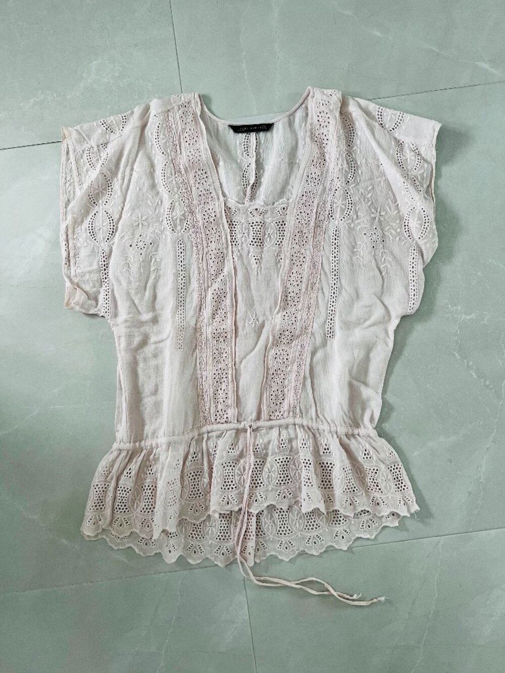 Zara Blush Pink Embroidered Broderie Anglaise Boho Blouse (Size M)